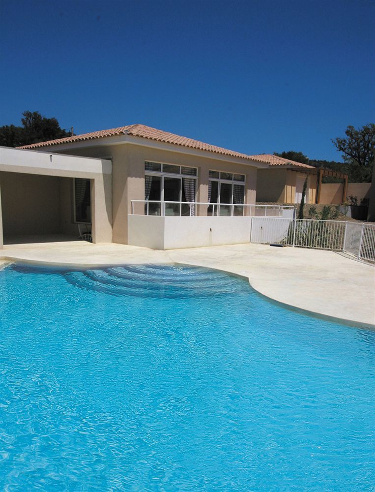 מוטורו Lagrange Vacances Les Bastides Des Chaumettes מראה חיצוני תמונה