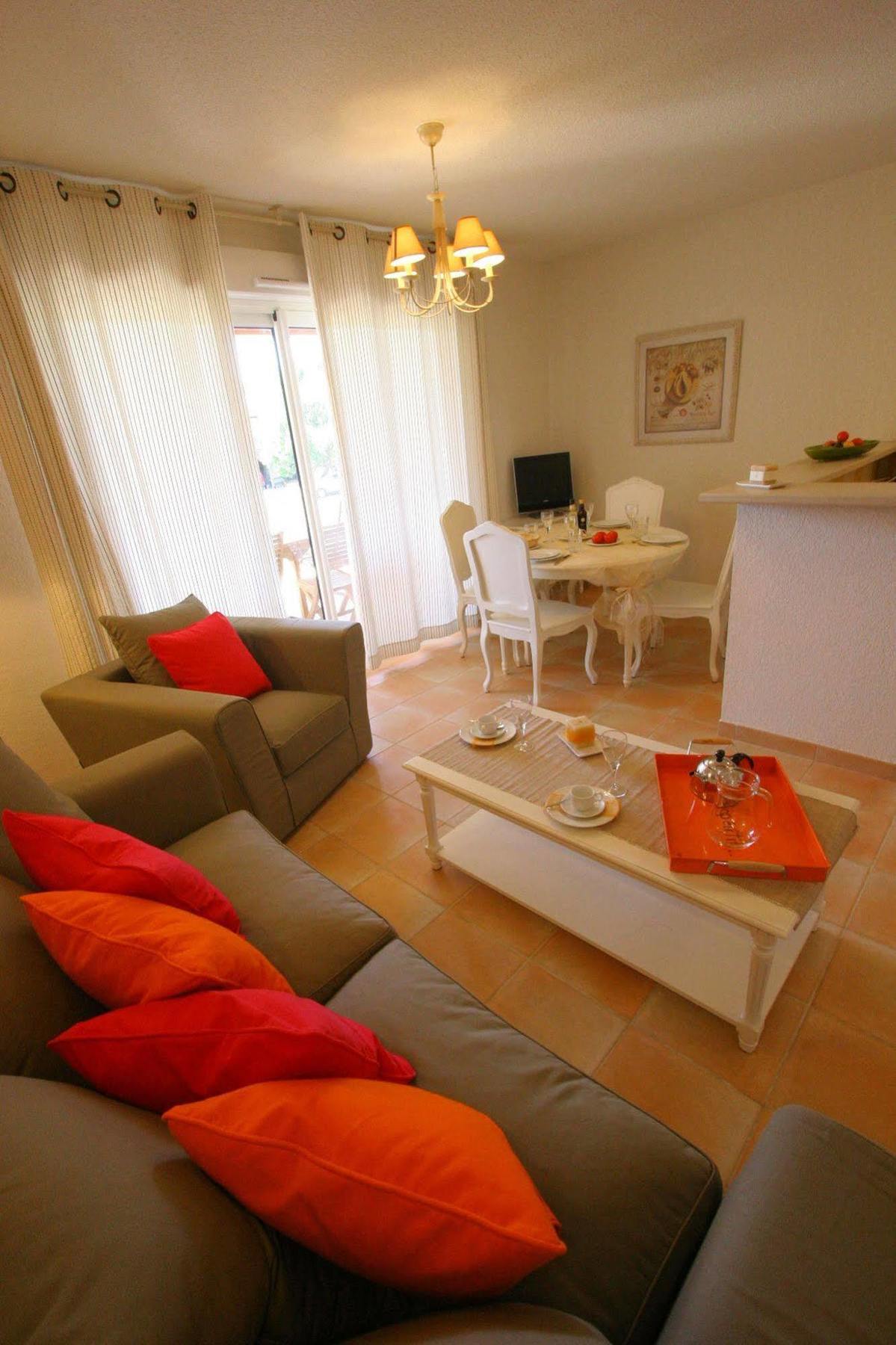מוטורו Lagrange Vacances Les Bastides Des Chaumettes מראה חיצוני תמונה