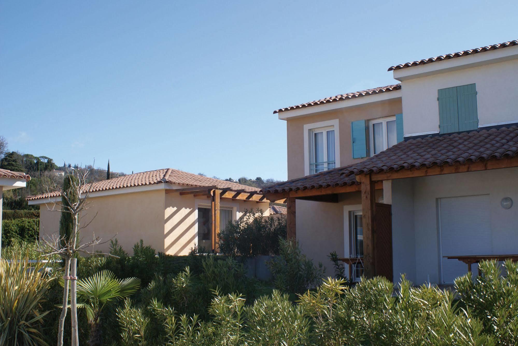 מוטורו Lagrange Vacances Les Bastides Des Chaumettes מראה חיצוני תמונה
